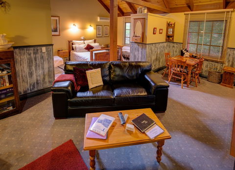 Trawool Cottages & Farmstay - Accommodation Port Macquarie 5