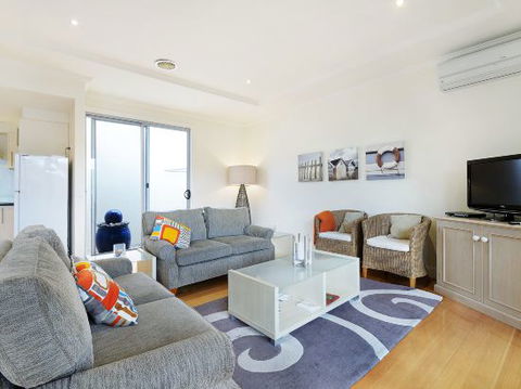 Balcombe Apartments - Accommodation Port Macquarie 5