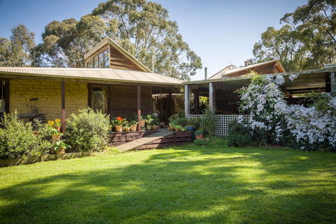 The Burrow At Wombat Bend - Accommodation Port Macquarie 1