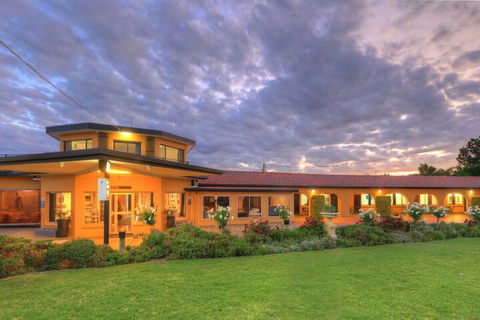 Twin Swans Motel - Accommodation Port Macquarie 3
