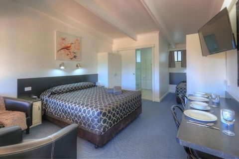 Twin Swans Motel - Accommodation Port Macquarie 6