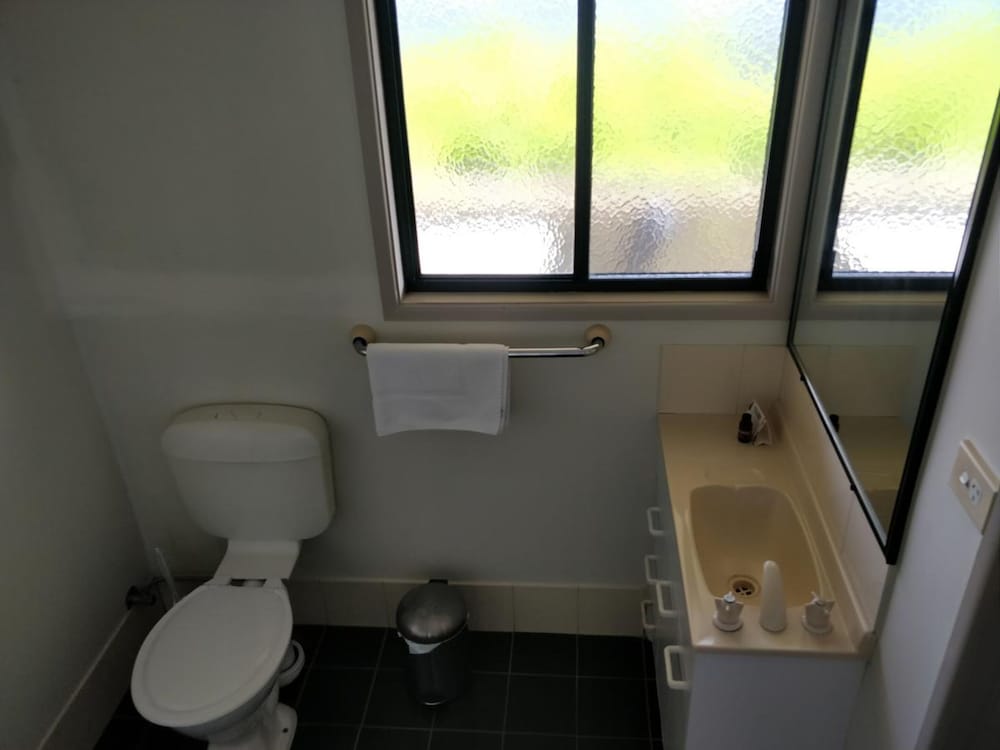Reesville QLD Accommodation Port Macquarie