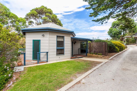 Aireys Inlet Getaway Resort - Accommodation Port Macquarie 0