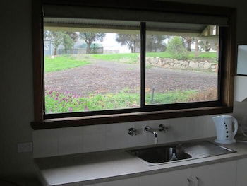 12 Apostles Cottages - Accommodation Port Macquarie 6