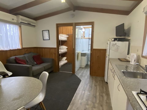 Beechworth Cabins - Accommodation Port Macquarie 5