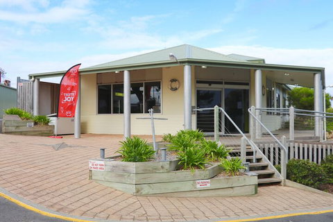 Sea Vu Caravan Park - Accommodation Port Macquarie 1