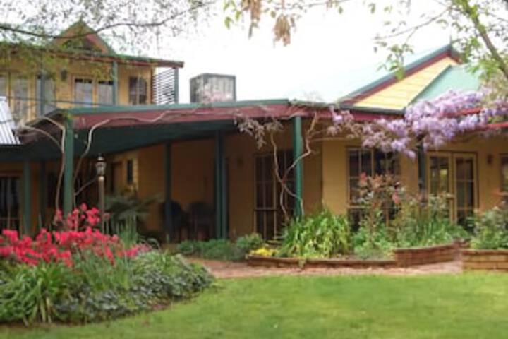 Howqua VIC Accommodation Port Macquarie