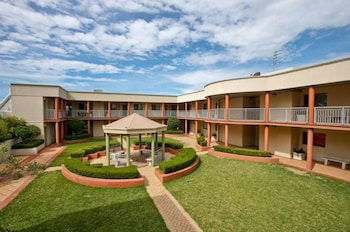Cosmopolitan Apartments - Accommodation Port Macquarie 0