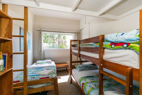 Beachfront Cottages Torquay - Accommodation Port Macquarie 6