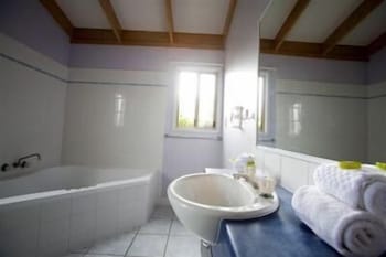 Toowoon Bay Holiday Park - Accommodation Port Macquarie 1