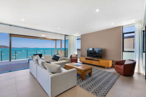 Mirage Whitsundays - Accommodation Port Macquarie 0