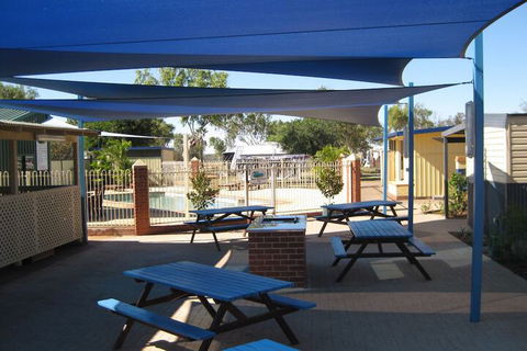 Coral Coast Tourist Park Carnarvon - Accommodation Port Macquarie 7