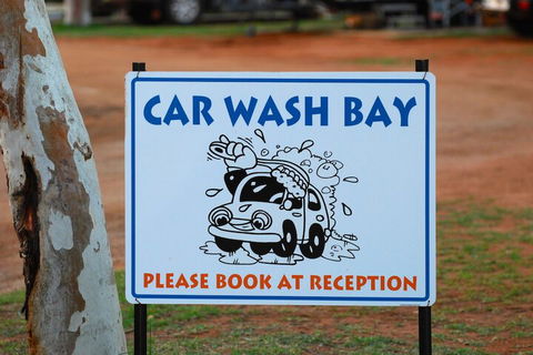 Coral Coast Tourist Park Carnarvon - Accommodation Port Macquarie 2