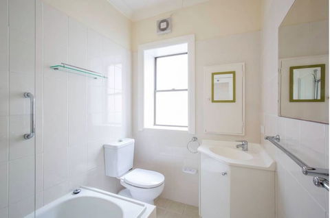 Ultimate Bondi Escape 2 - Accommodation Port Macquarie 2