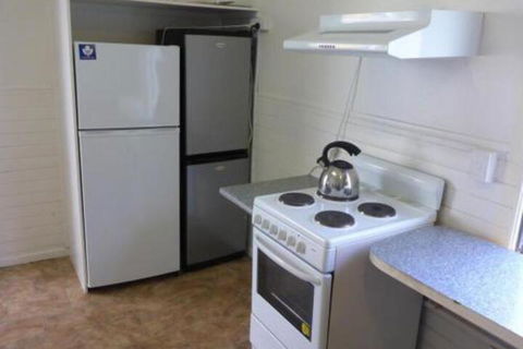 Kennys Cabin - Accommodation Port Macquarie 5