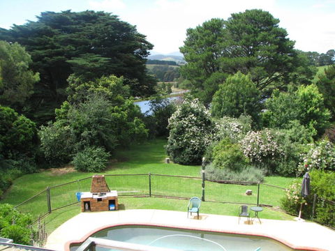 Leafield Cottages - Accommodation Port Macquarie 1