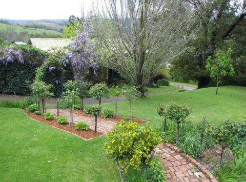 Leafield Cottages - Accommodation Port Macquarie 6