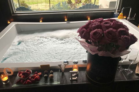 Spa Suites At Raven - Accommodation Port Macquarie 4