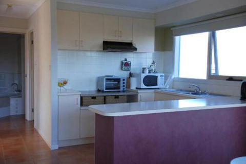 Emerald Hills Cottage - Accommodation Port Macquarie 2