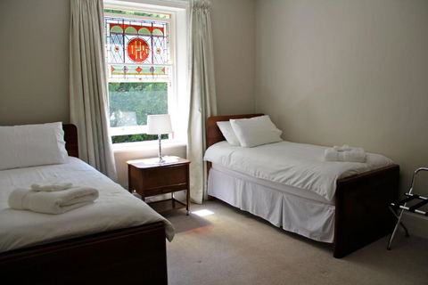 Old Bishops Quarters Hobart - Accommodation Port Macquarie 1