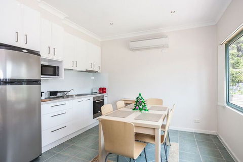Anglesea River Apartments - Accommodation Port Macquarie 7