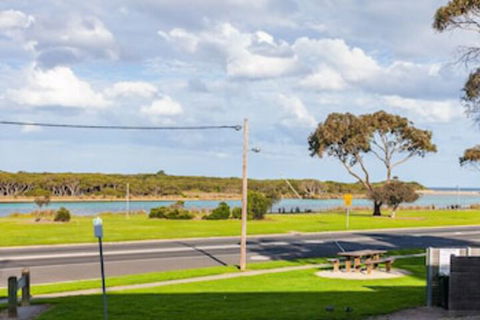 Anglesea River Apartments - Accommodation Port Macquarie 0