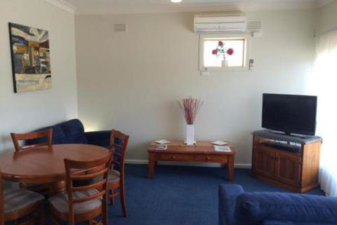 Abbey Apartments - Accommodation Port Macquarie 4