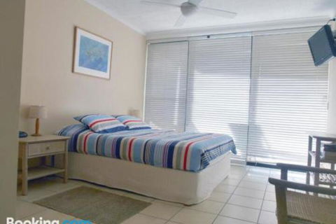Cylinder Cove 1 - Accommodation Port Macquarie 4
