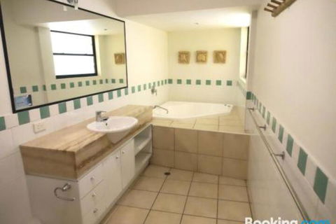Cylinder Cove 1 - Accommodation Port Macquarie 3