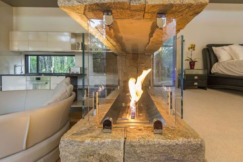 The Feathered Nest - Wildlife Retreat - Accommodation Port Macquarie 1