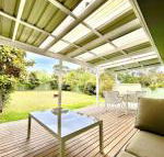 Hayes Beach House Jervis Bay Pet Friendly Award Winner Fireplace - Accommodation Port Macquarie