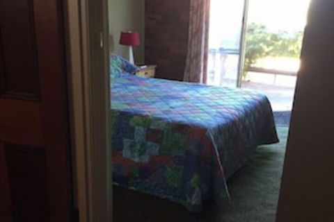 Highton Manor - Accommodation Port Macquarie 4
