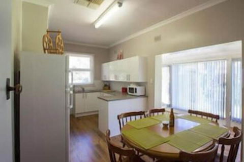 Wilkadene Cottage - Accommodation Port Macquarie 4