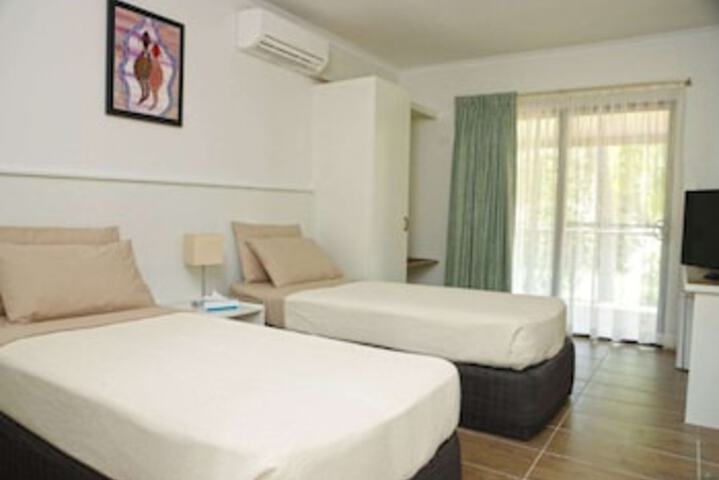 Seisia QLD Accommodation Port Macquarie