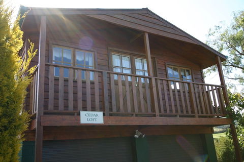Cedar Cottages Blackmans Bay - Accommodation Port Macquarie 5