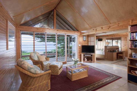 Kims Beachside Retreat - Accommodation Port Macquarie 6