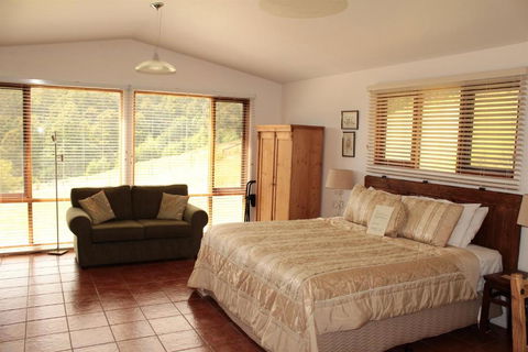 Cherryview Cygnet - Accommodation Port Macquarie 4