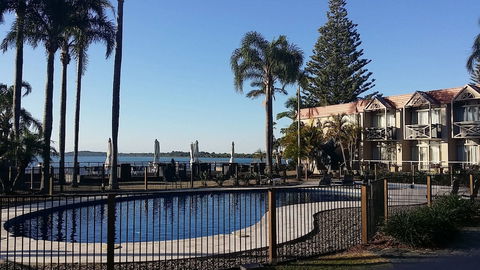 Waters Edge Port Macquarie - Accommodation Port Macquarie 3