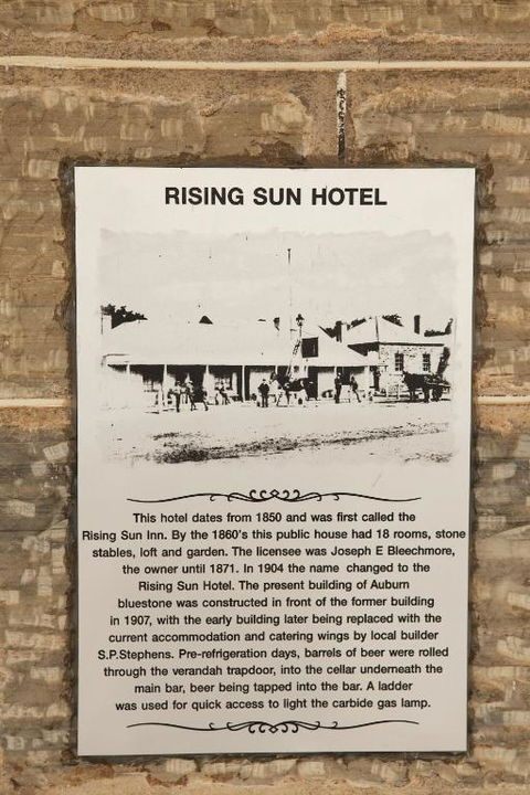 The Rising Sun Hotel - Accommodation Port Macquarie 6