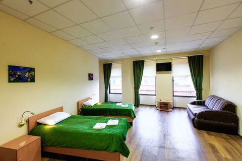 Boutique Stays Gladstone Cottage South Melbourne - Accommodation Port Macquarie 4