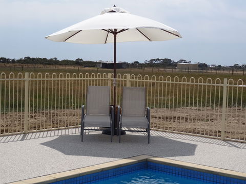 The Oxley Estate - Accommodation Port Macquarie 6