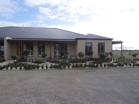 The Oxley Estate - Accommodation Port Macquarie 3