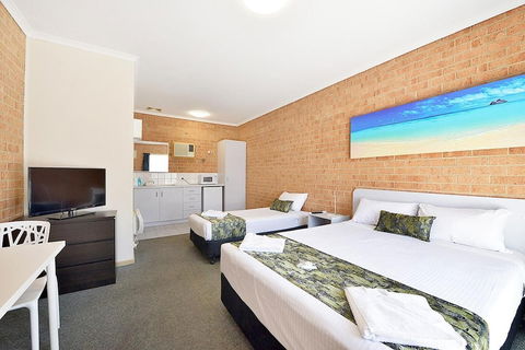 Cranbourne Motor Inn - Accommodation Port Macquarie 4