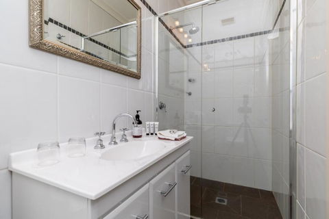 94Best Apartments - Accommodation Port Macquarie 4
