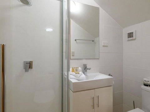 Mintee On Deadmans - Accommodation Port Macquarie 3