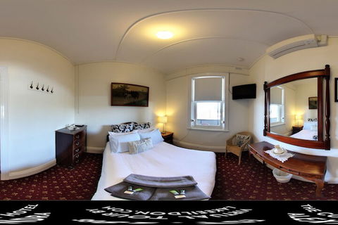 Corner Hotel Alexandra - Accommodation Port Macquarie 3