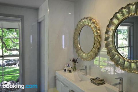 Secrets At Cedar Grove - Accommodation Port Macquarie 6