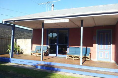 Anglesea Backpackers - Accommodation Port Macquarie 0