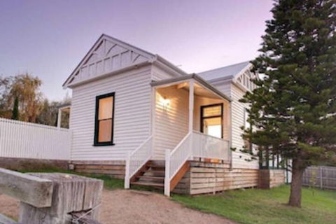 Kananook Heritage House - Accommodation Port Macquarie 0