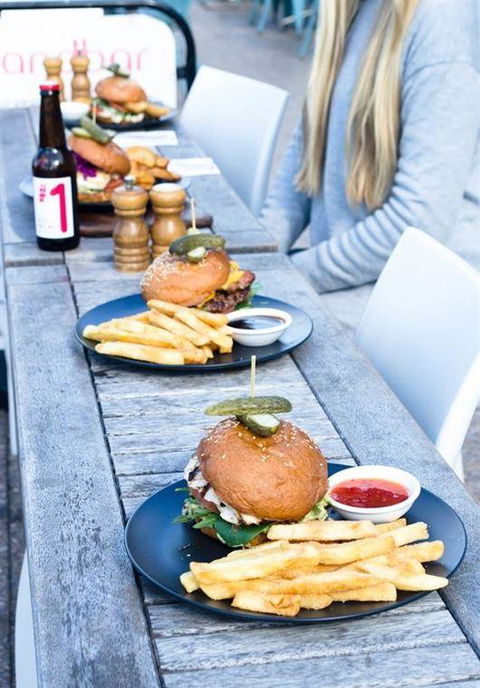 Sandbar - Accommodation Port Macquarie 16